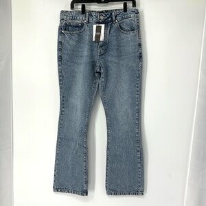 Boohoo man NwT slim rigid flare jeans men’s 32